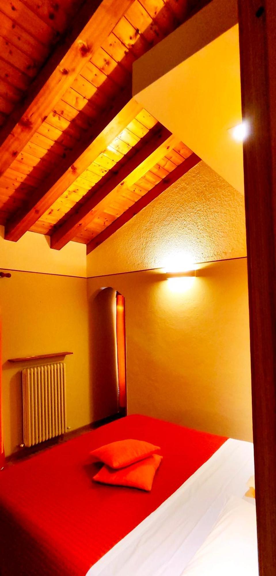Ristorante Bellavista Con Locanda Veleso エクステリア 写真