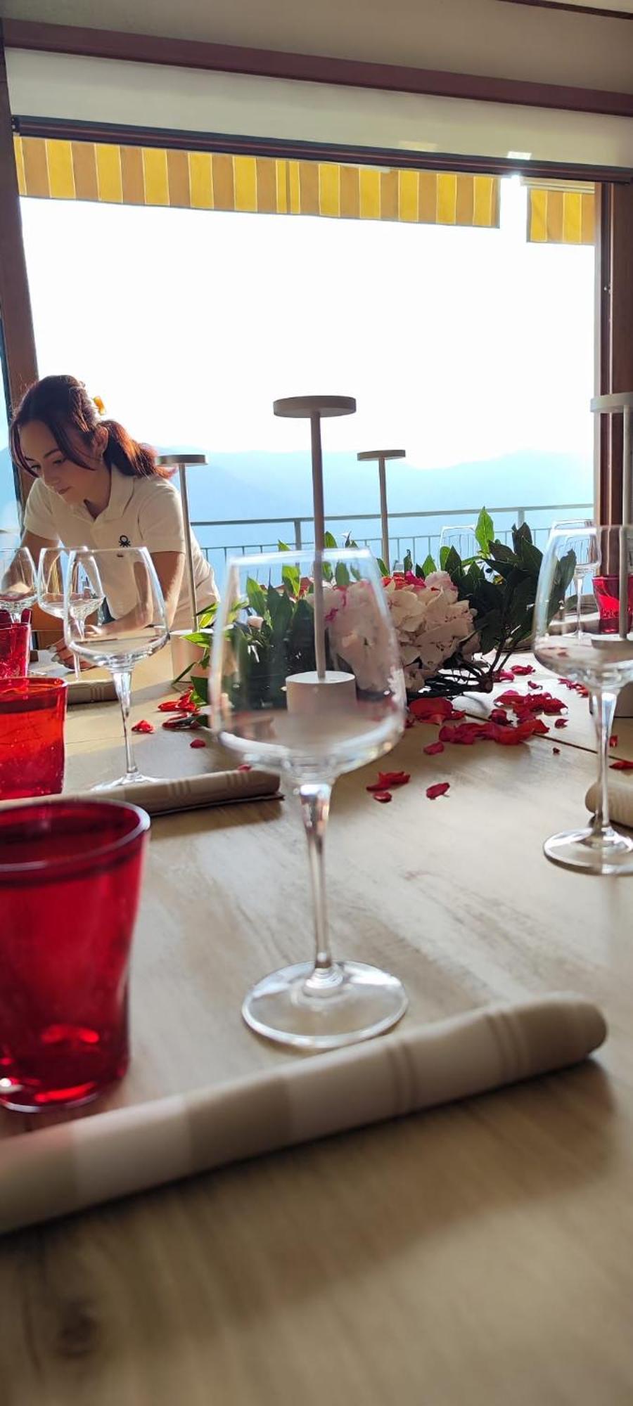 Ristorante Bellavista Con Locanda Veleso エクステリア 写真