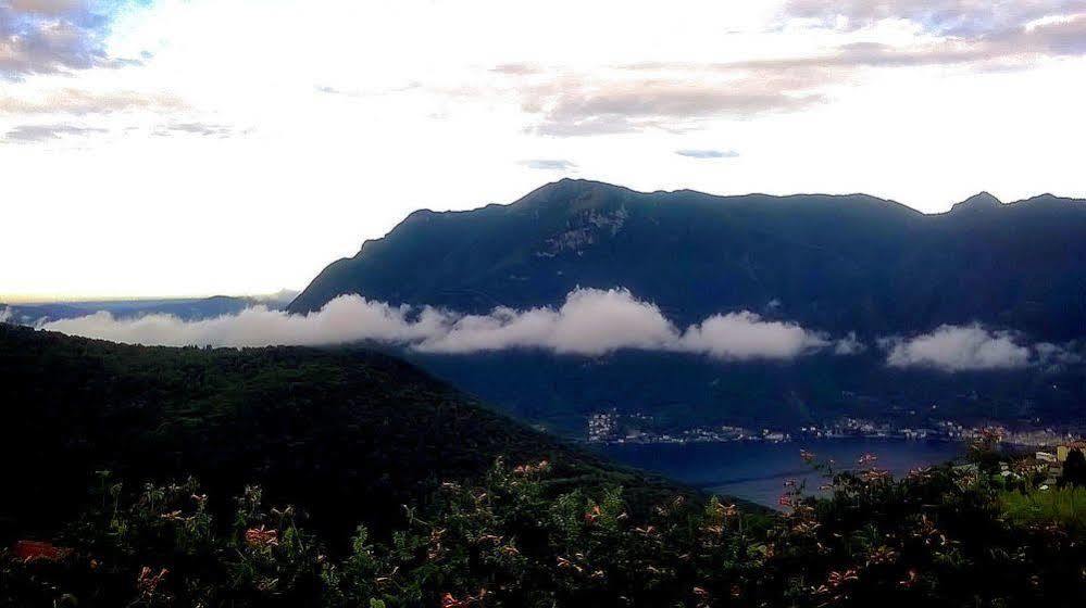 Ristorante Bellavista Con Locanda Veleso エクステリア 写真
